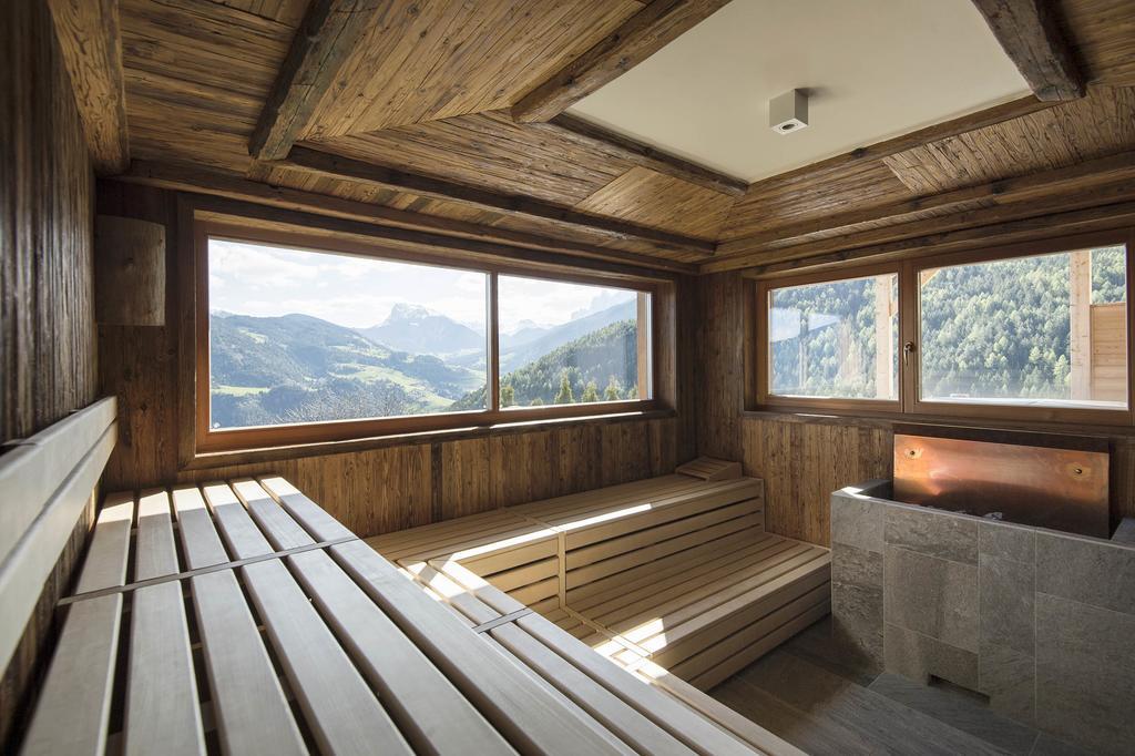 Hotel Gnollhof คีอูซา ภายนอก รูปภาพ